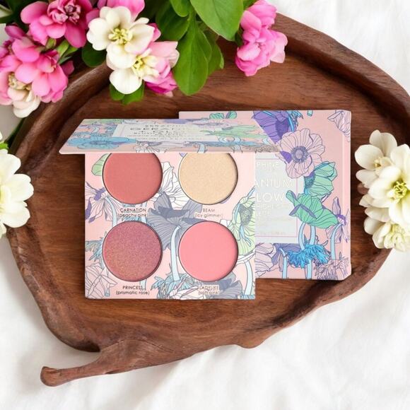 Seraphine Botanicals New Geranium & Glow blush & highlight palette full size - Picture 9 of 9